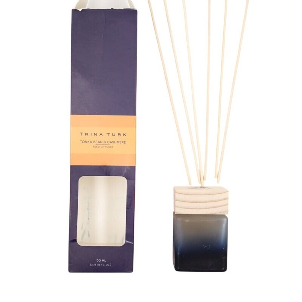 Trina Turk - Reed Diffuser - Tonka Bean & Cashmere‎ - 100 ml / .3.38 oz